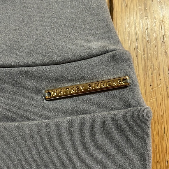 Whitney Simmons GYMSHARK Version 1 - Picture 2 of 5